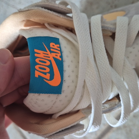 Jordan1 - Picture 7 of 12